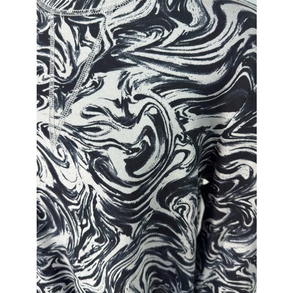 zuda Z-knit Crewneck Pullover | Gray & Black Swirl Pattern Long Sleeve Top | Sm - Picture 4 of 9